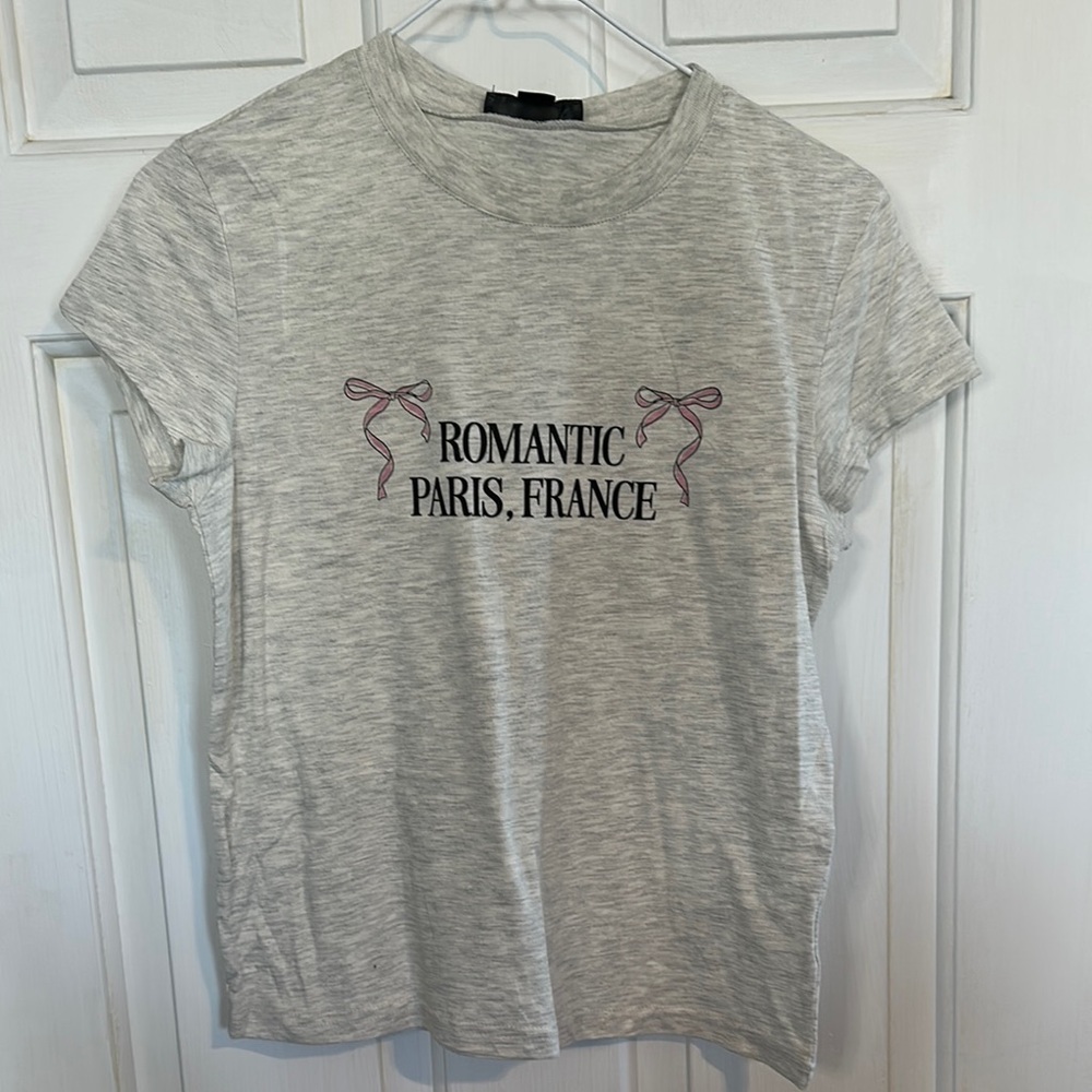 NWT Streetwear Society size small romantic crop top